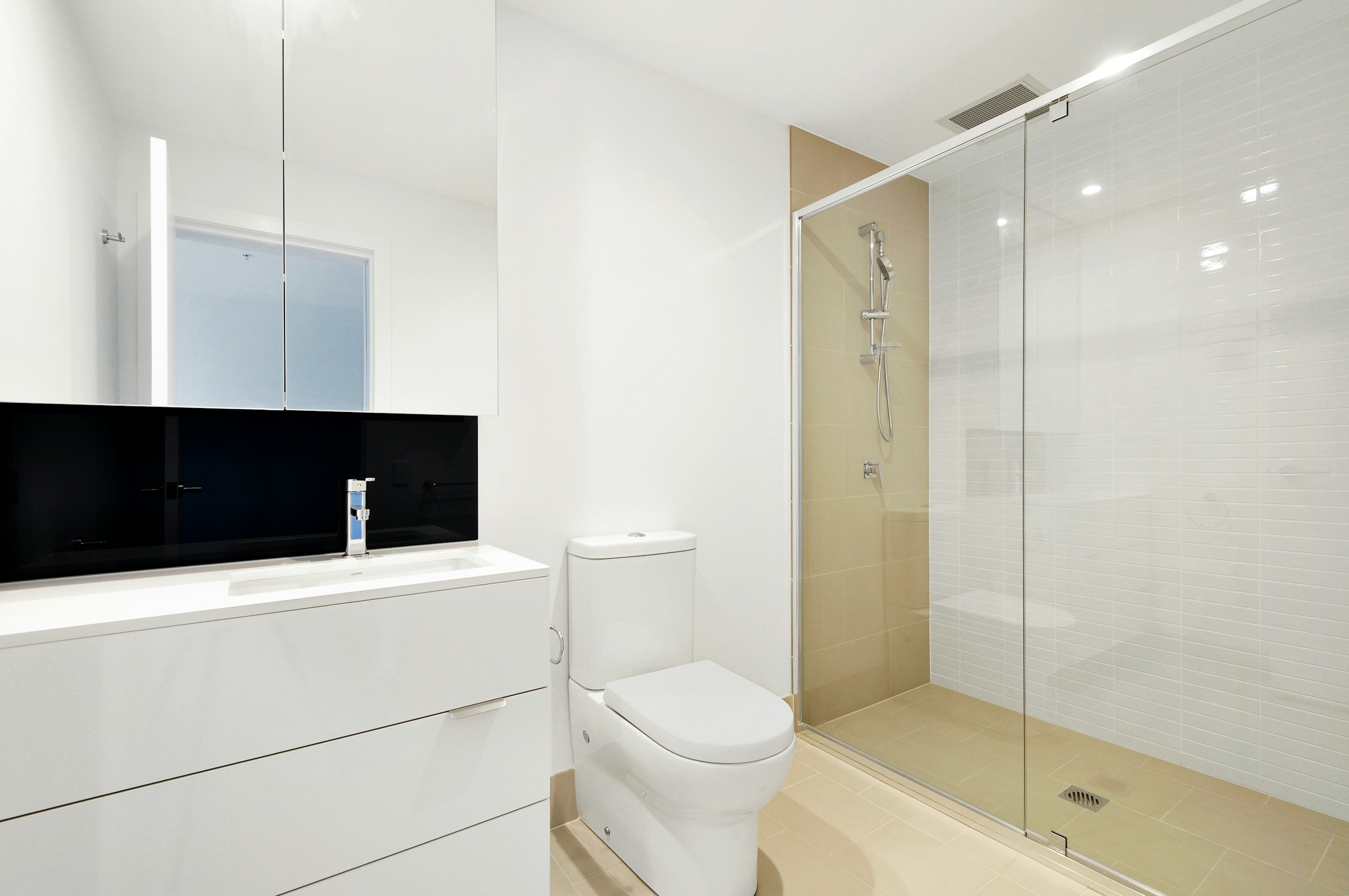 high contrast accessible bathroom